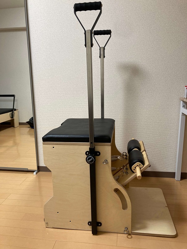 ピラティスマシンのチェア